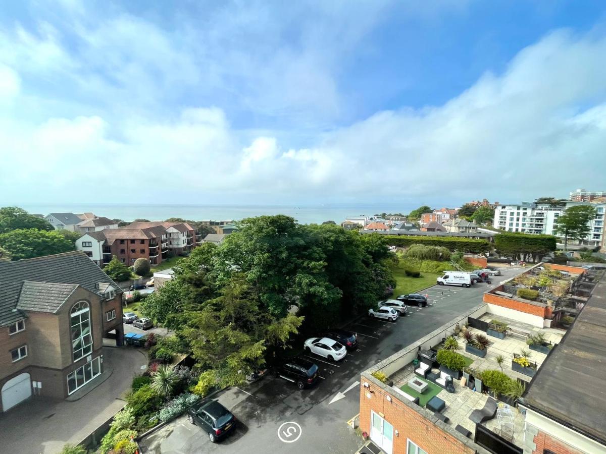 Sea View Family Stay By Beach Gym & Parking Bournemouth Buitenkant foto