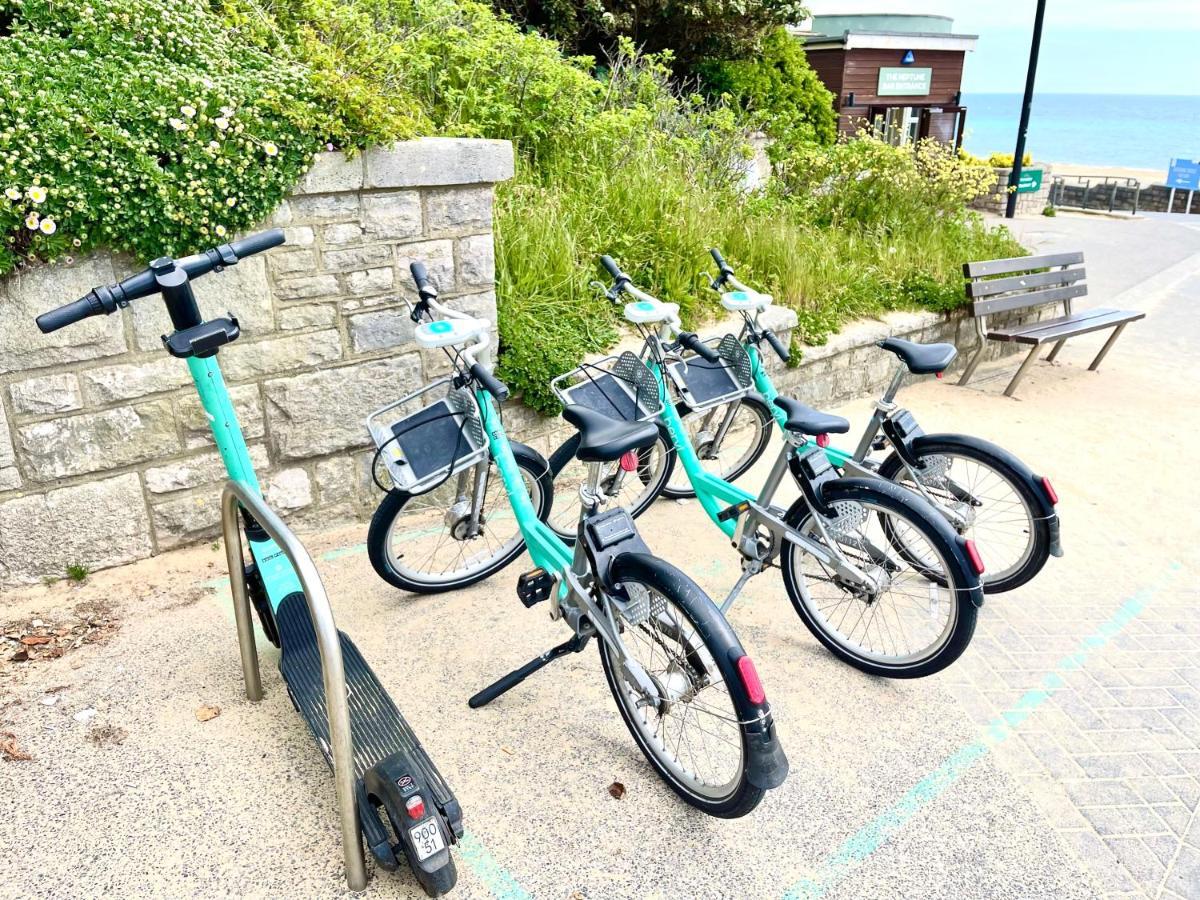 Sea View Family Stay By Beach Gym & Parking Bournemouth Buitenkant foto