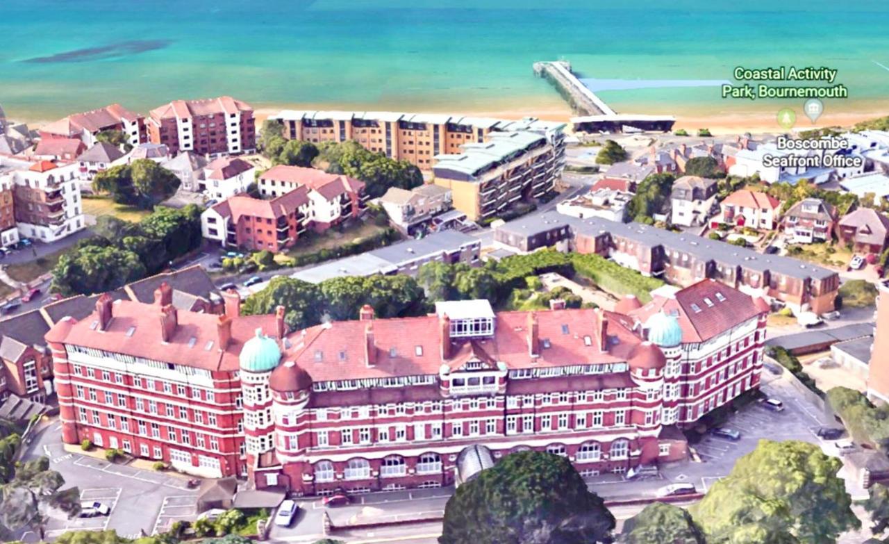 Sea View Family Stay By Beach Gym & Parking Bournemouth Buitenkant foto