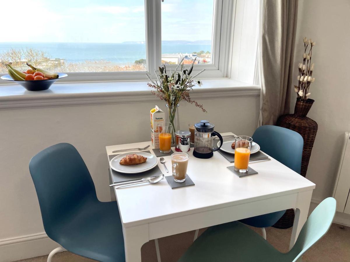 Sea View Family Stay By Beach Gym & Parking Bournemouth Buitenkant foto